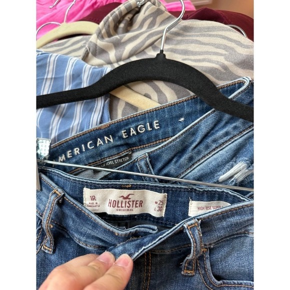 Hollister High Rise Super Skinny Jeans Distressed Medium Wash Women Sz 1R - Picture 3 of 3